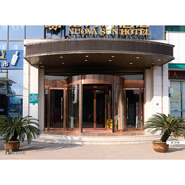 �~���D�Tϵ��